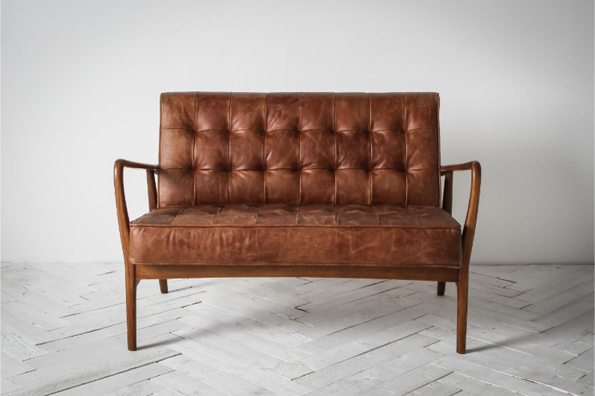 brad-two-seater-leather-brown-base