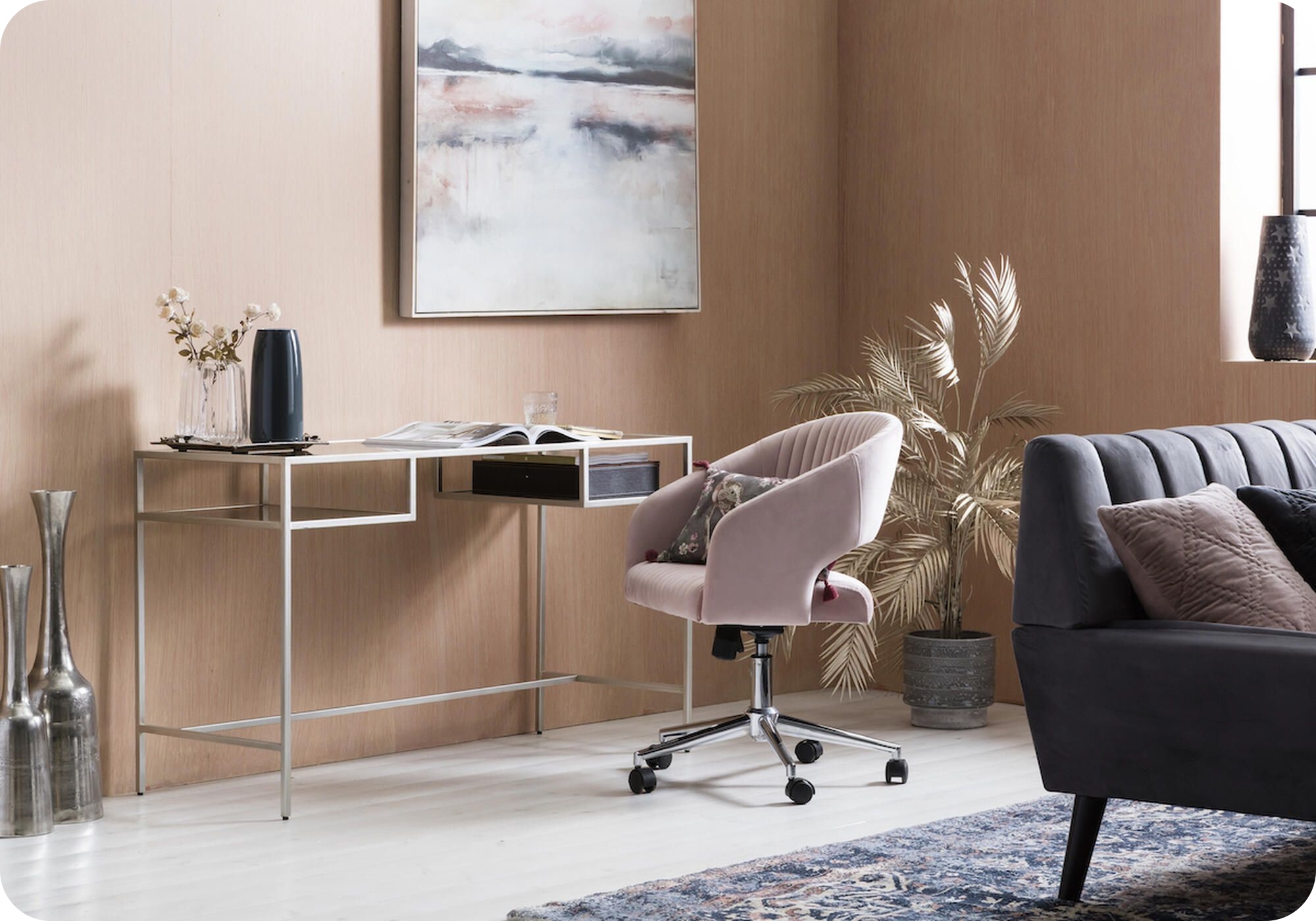 Niantic Pink Velvet Swivel Chair 